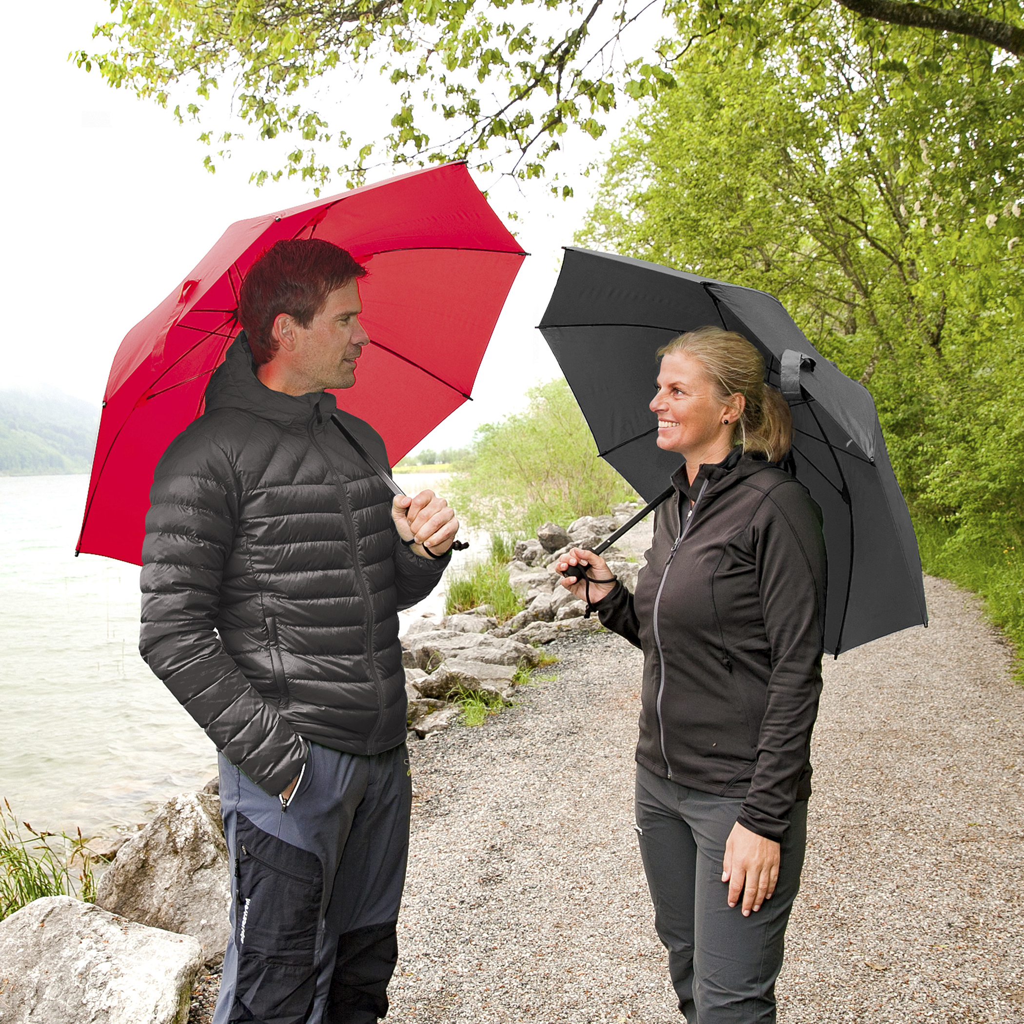Parapluie de trekking Swing, noir
